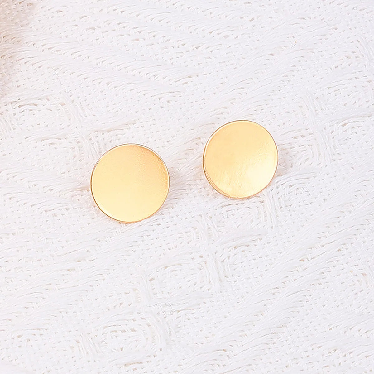 1 Pair Simple Style Commute Oval Alloy Ear Studs