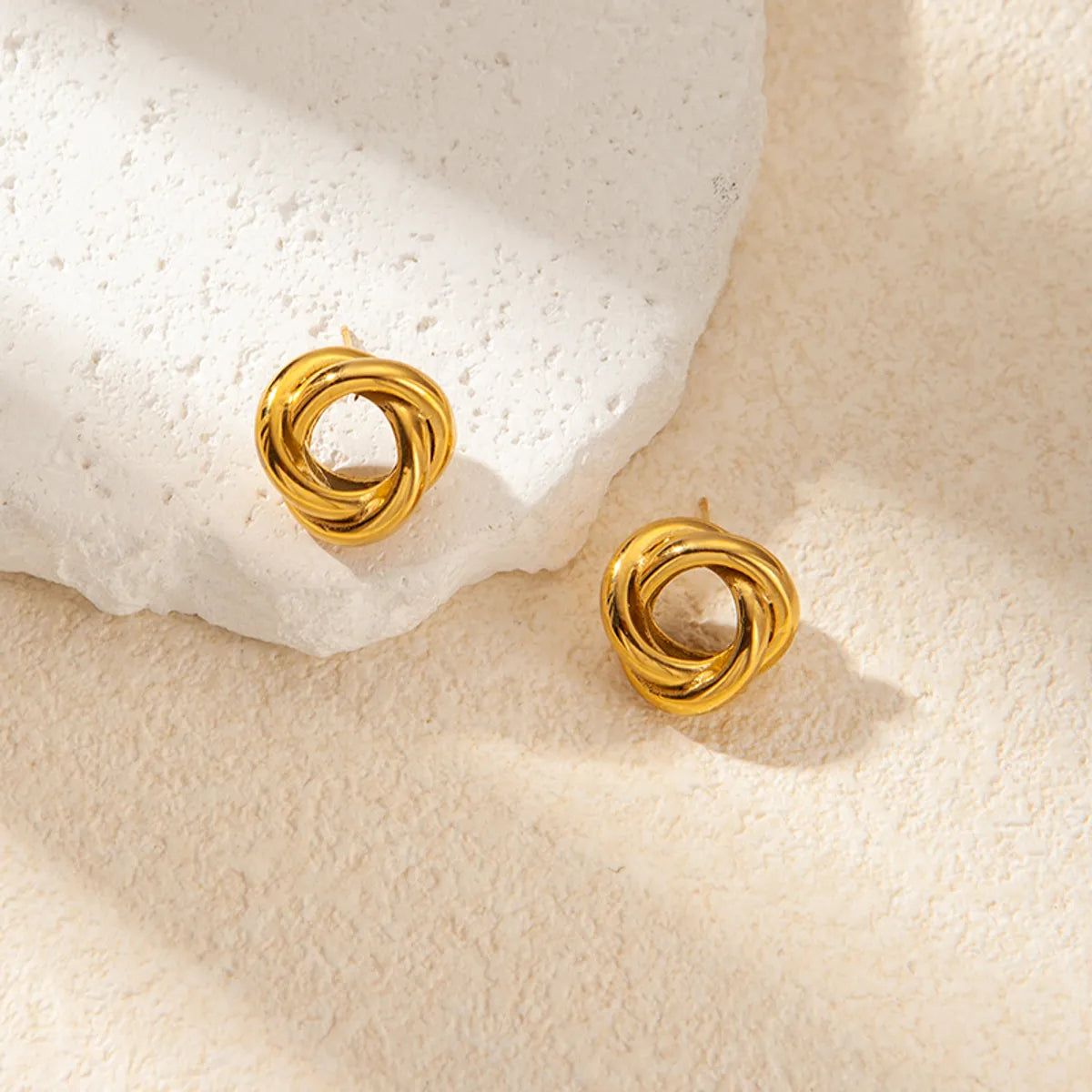 1 Pair Simple Style Commute Rose Plating Hollow Out 304 Stainless Steel 14K Gold Plated Ear Studs