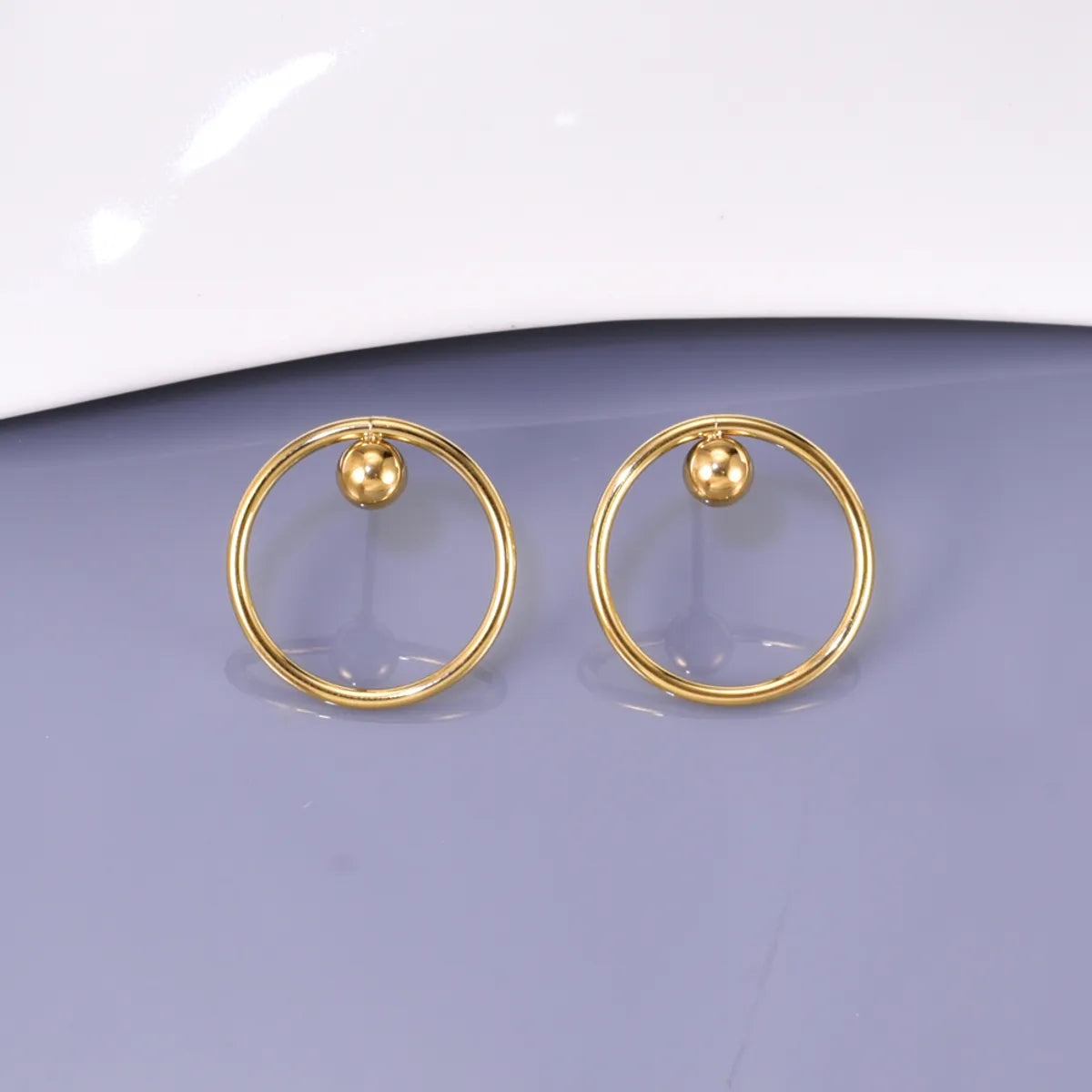 1 Pair Simple Style Commute Solid Color 304 Stainless Steel Titanium Steel 18K Gold Plated Ear Studs