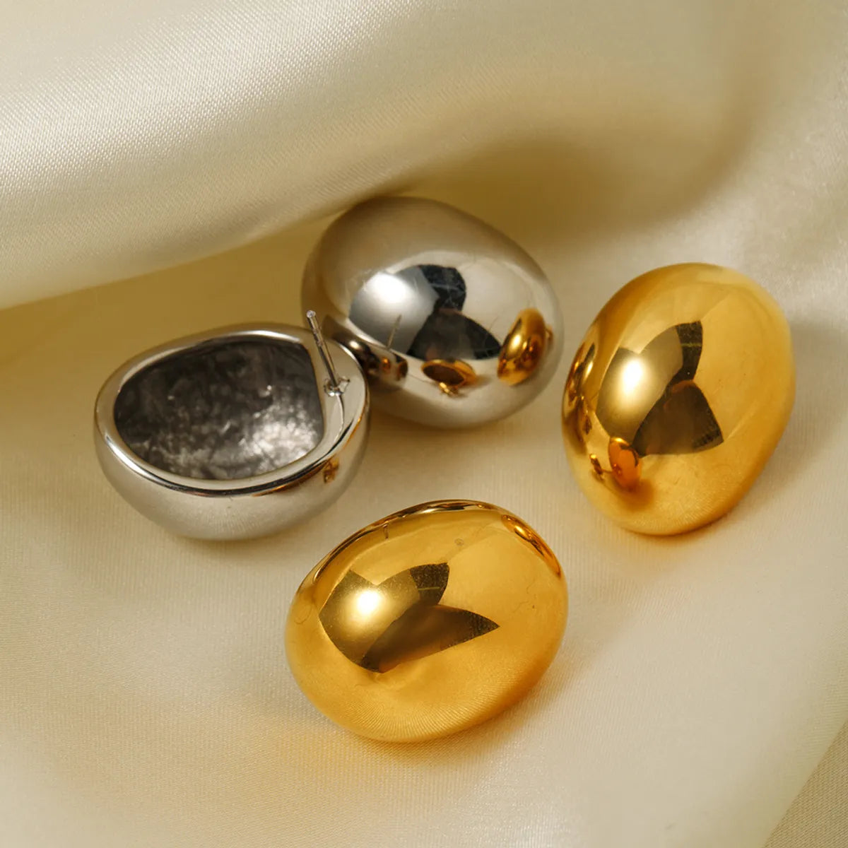 1 Pair Simple Style Commute Solid Color Plating Stainless Steel 18k Gold Plated Ear Studs