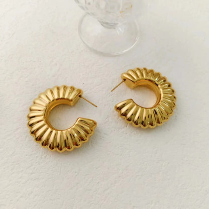 1 Pair Simple Style Commute Spiral Stripe Plating 304 Stainless Steel 18K Gold Plated Ear Studs