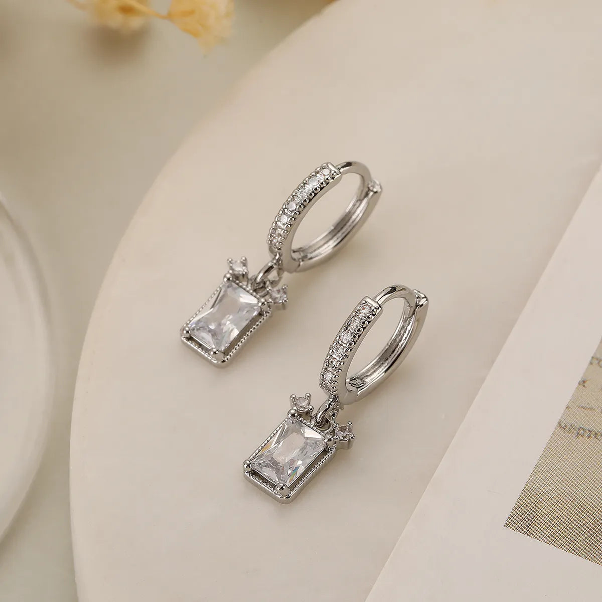 1 Pair Simple Style Commute Square Heart Shape Plating Inlay Copper Zircon 18k Gold Plated Drop Earrings