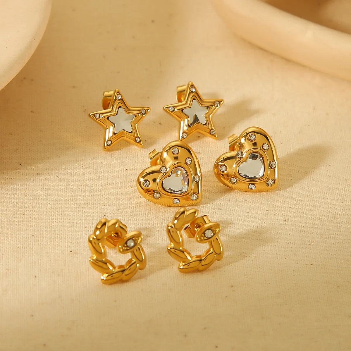 1 Pair Simple Style Commute Star Heart Shape Polishing Plating Inlay Stainless Steel Zircon 18k Gold Plated Ear Studs