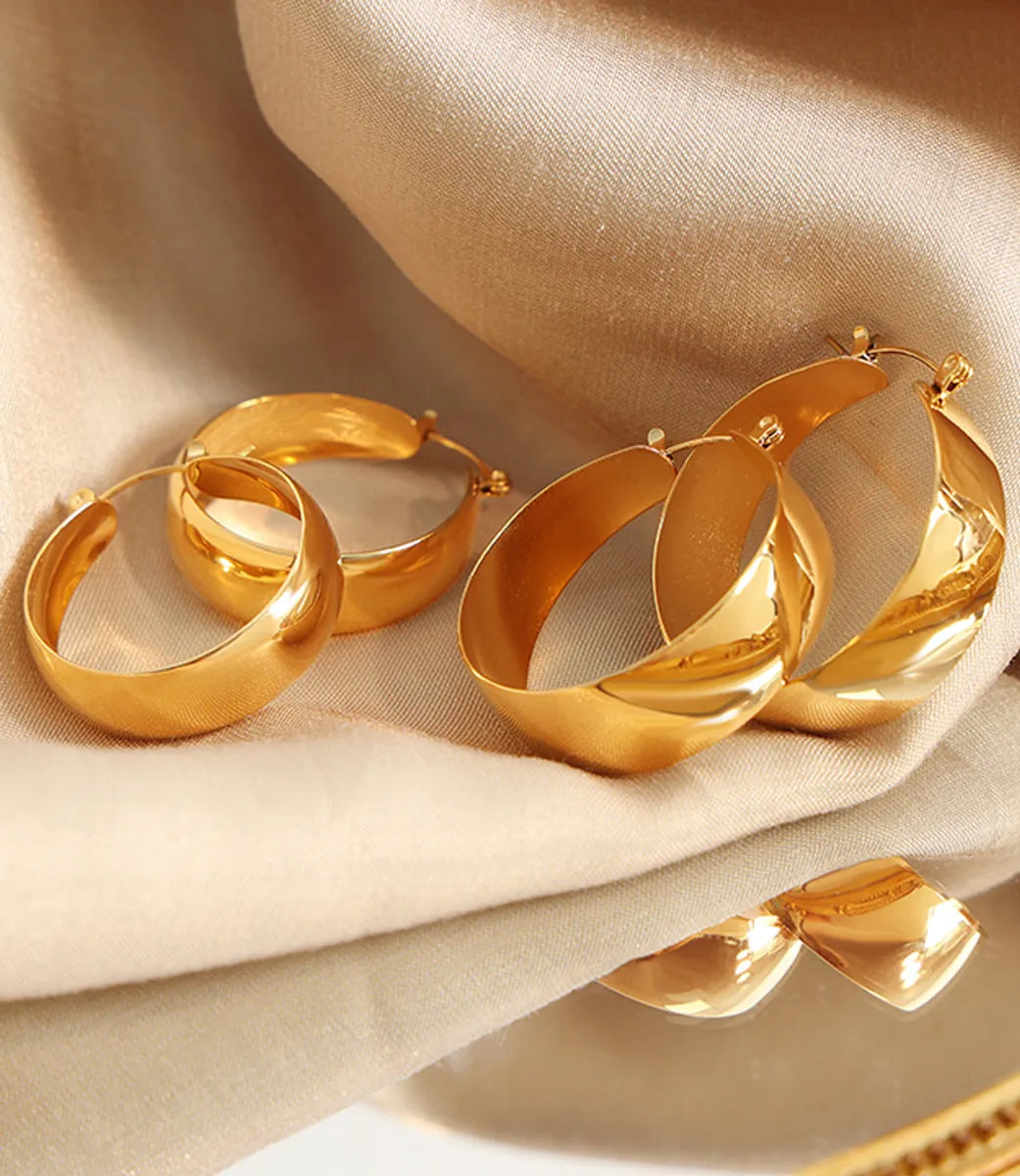 1 Pair Simple Style Cool Style Solid Color Plating Titanium Steel 18K Gold Plated Hoop Earrings