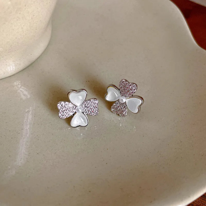 1 Pair Simple Style Flower Inlay Copper Pearl Ear Studs