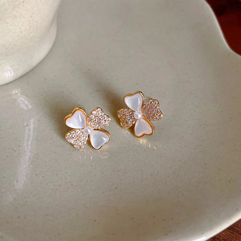 1 Pair Simple Style Flower Inlay Copper Pearl Ear Studs