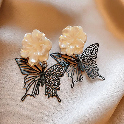 1 Pair Simple Style Flower Inlay Copper Pearl Ear Studs