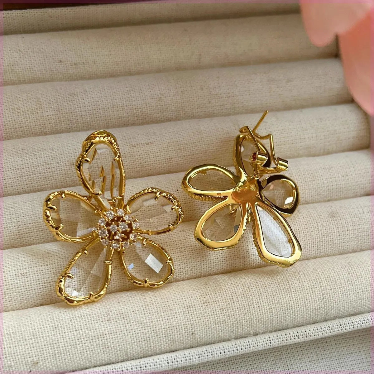 1 Pair Simple Style Flower Inlay Copper Zircon Ear Studs