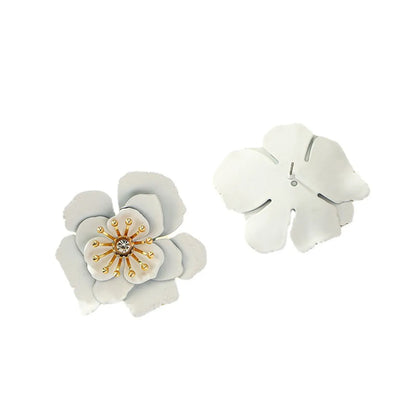 1 Pair Simple Style Flower Inlay Metal Ear Studs