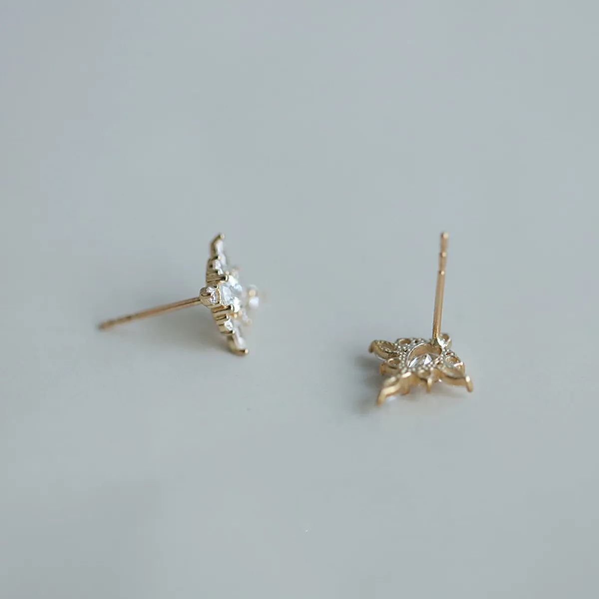 1 Pair Simple Style Flower Inlay Sterling Silver Zircon Ear Studs