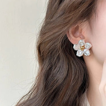 1 Pair Simple Style Flower Plating Alloy Ear Studs