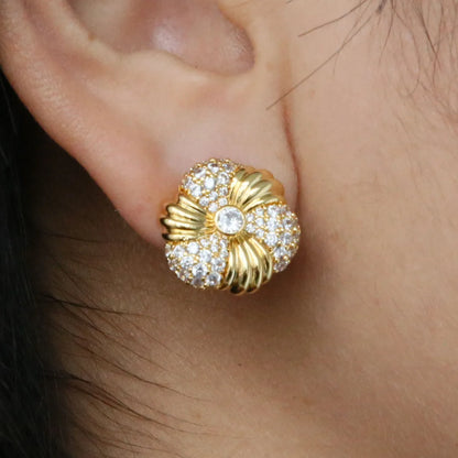 1 Pair Simple Style Flower Plating Copper 18K Gold Plated Ear Studs