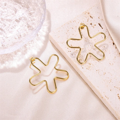 1 Pair Simple Style Flower Plating Stainless Steel 18k Gold Plated Ear Studs