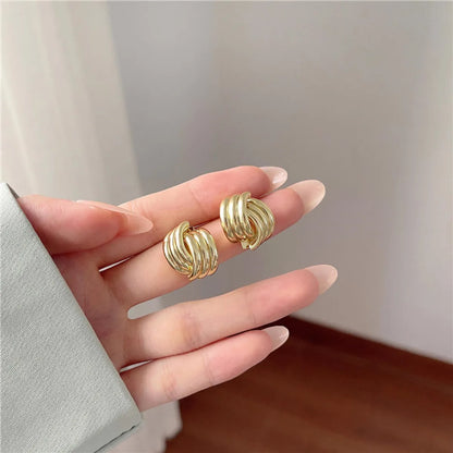 1 Pair Simple Style Geometric Alloy Plating Pleated Women'S Earrings