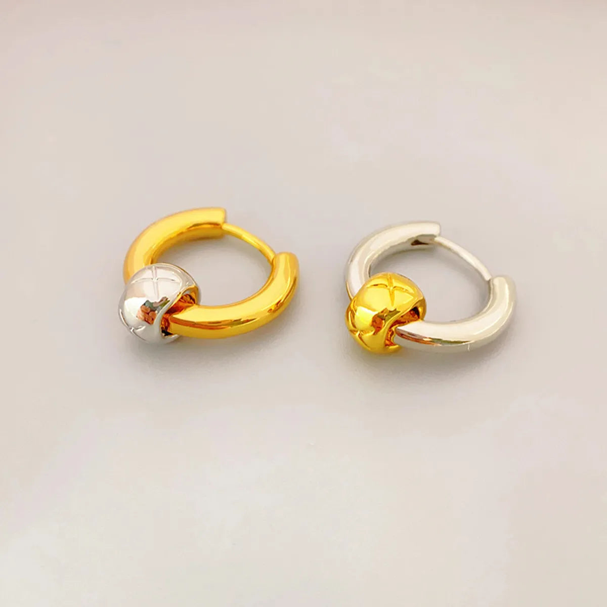 1 Pair Simple Style Geometric Copper 18K Gold Plated Earrings