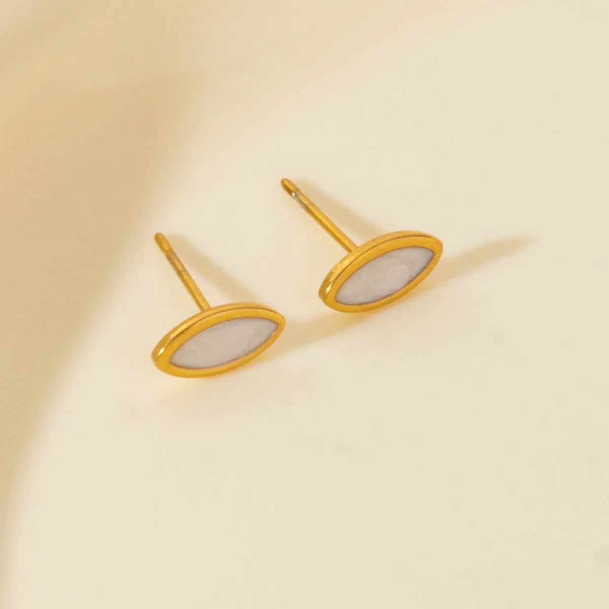 1 Pair Simple Style Geometric Eye 304 Stainless Steel Ear Studs