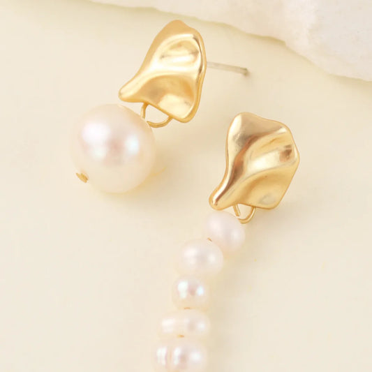 1 Pair Simple Style Geometric Flower Enamel Inlay Alloy Rhinestones Pearl Drop Earrings Ear Studs