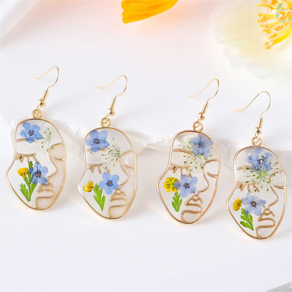 1 Pair Simple Style Geometric Flower Epoxy Plating Zinc Alloy Drop Earrings