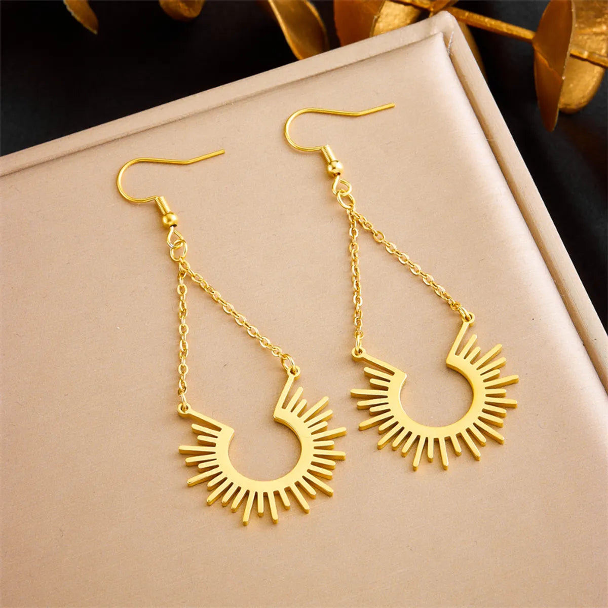 1 Pair Simple Style Geometric Plating Titanium Steel 18k Gold Plated Drop Earrings