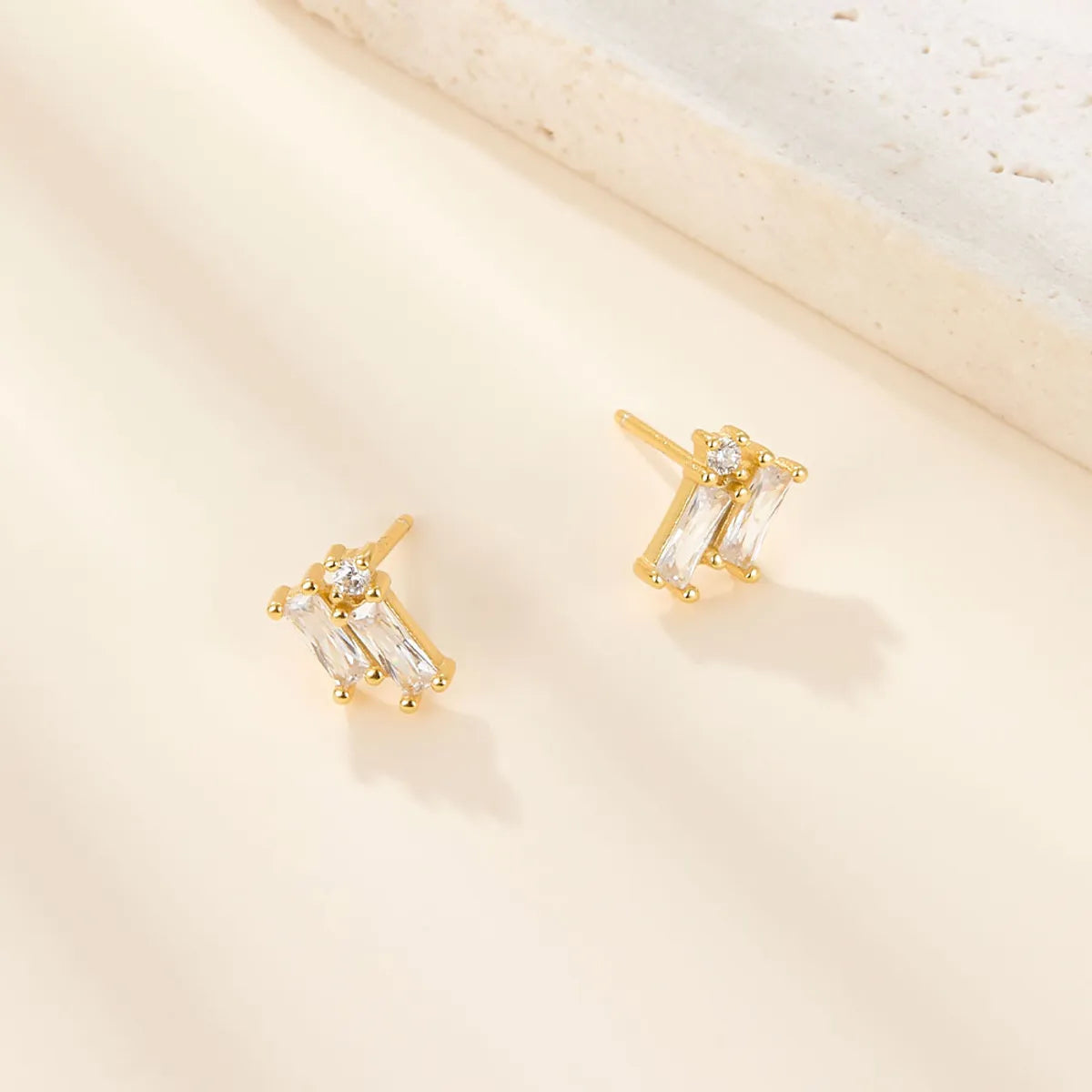 1 Pair Simple Style Geometric Rectangle Plating Inlay Sterling Silver Zircon 18k Gold Plated White Gold Plated Ear Studs