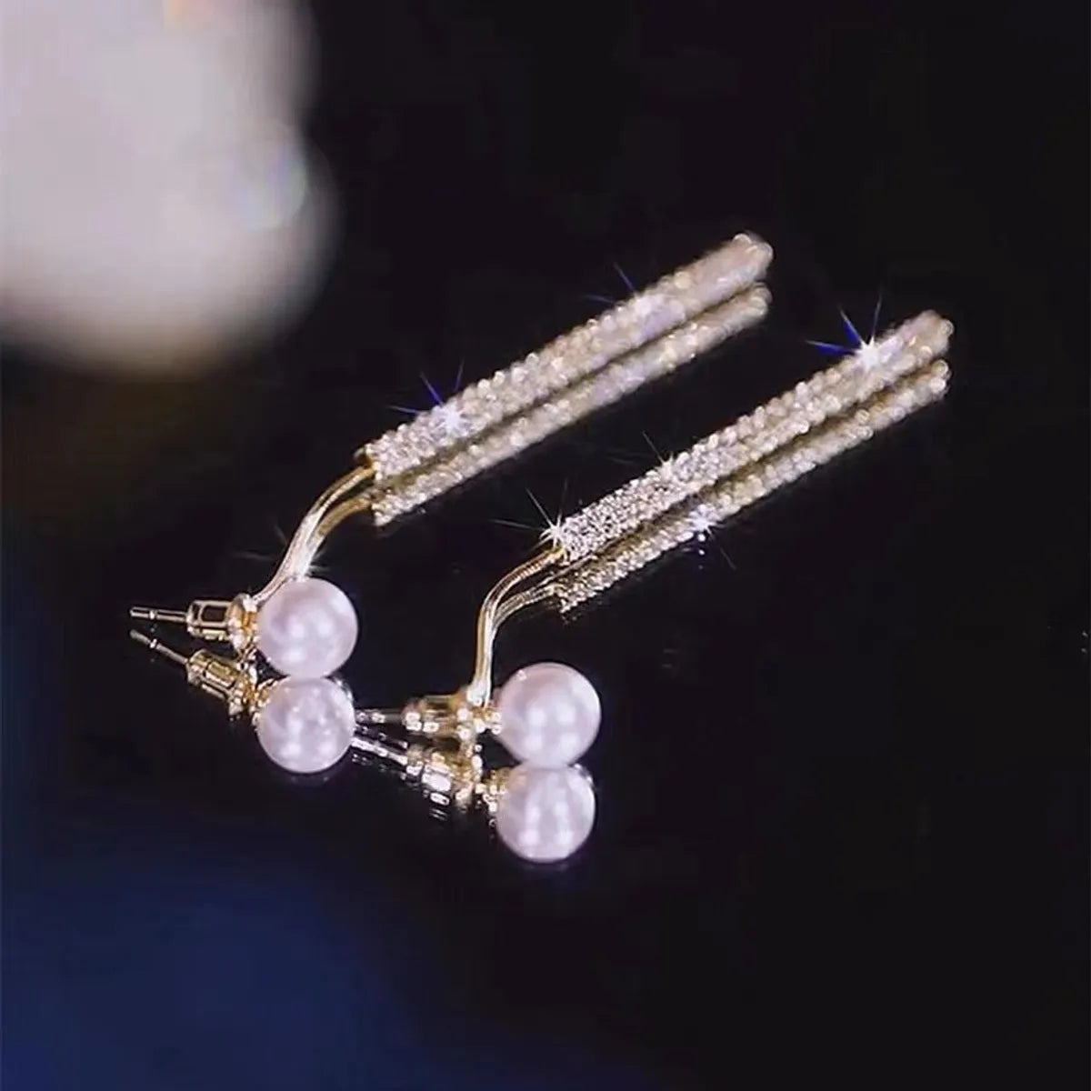 1 Pair Simple Style Geometric Solid Color Plating Inlay Rhinestone Rhinestones Drop Earrings