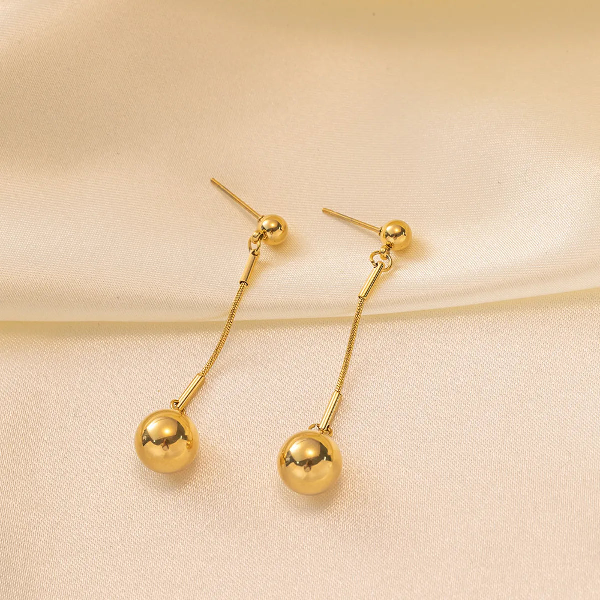 1 Pair Simple Style Geometric Solid Color Plating 304 Stainless Steel 18K Gold Plated Drop Earrings