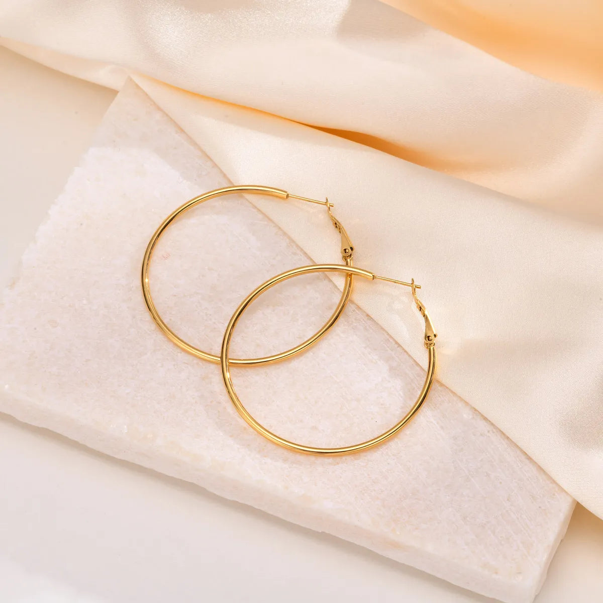 1 Pair Simple Style Geometric Stainless Steel Hoop Earrings