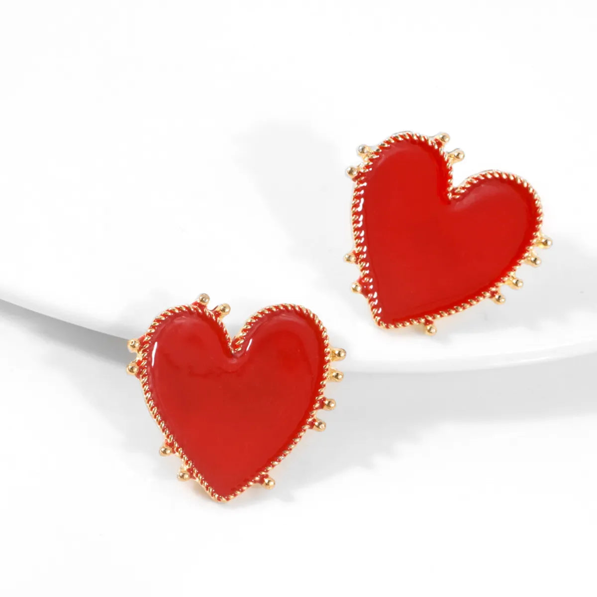 1 Pair Simple Style Heart Shape Alloy Enamel Plating Women'S Ear Studs