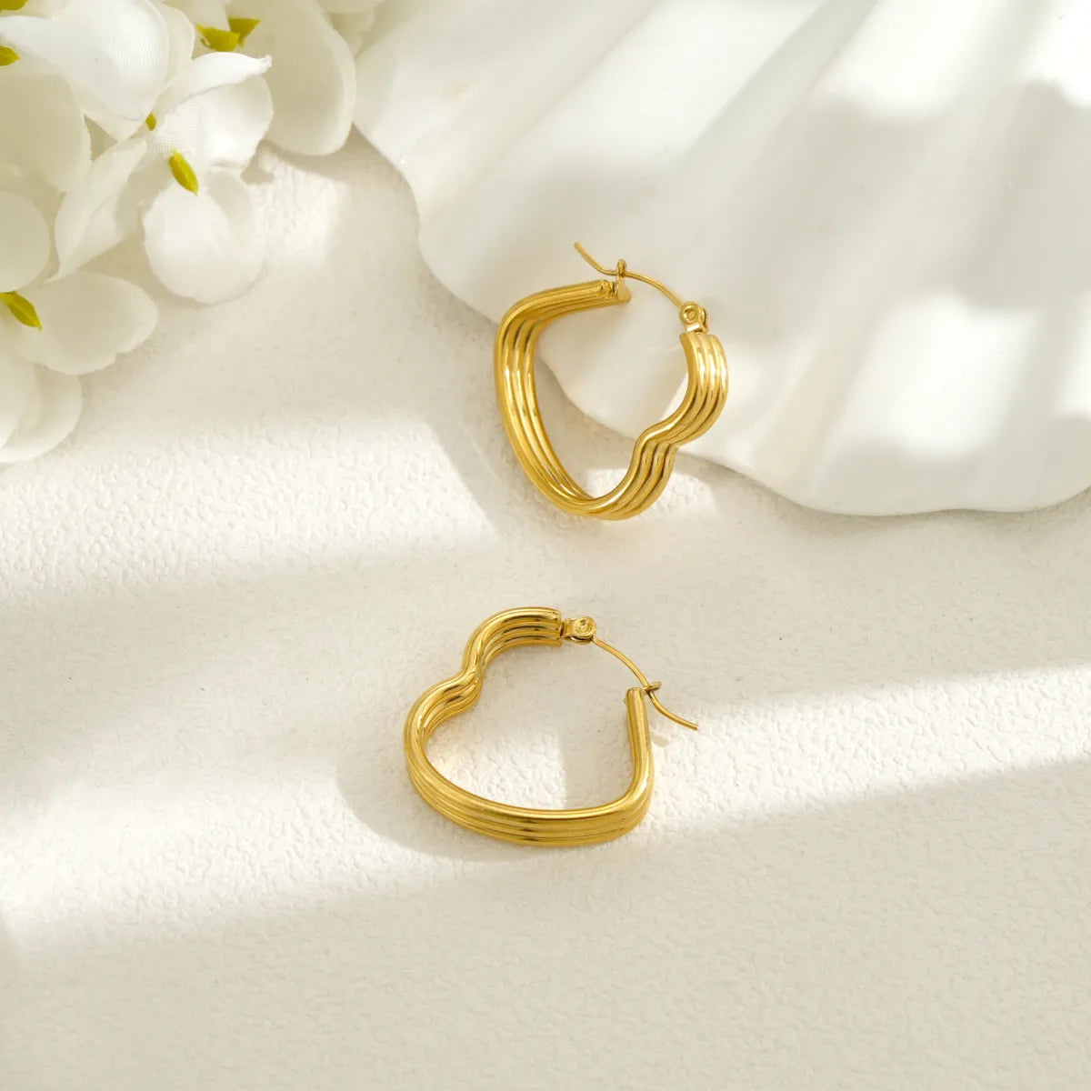 1 Pair Simple Style Heart Shape Plating 304 Stainless Steel 18K Gold Plated Earrings