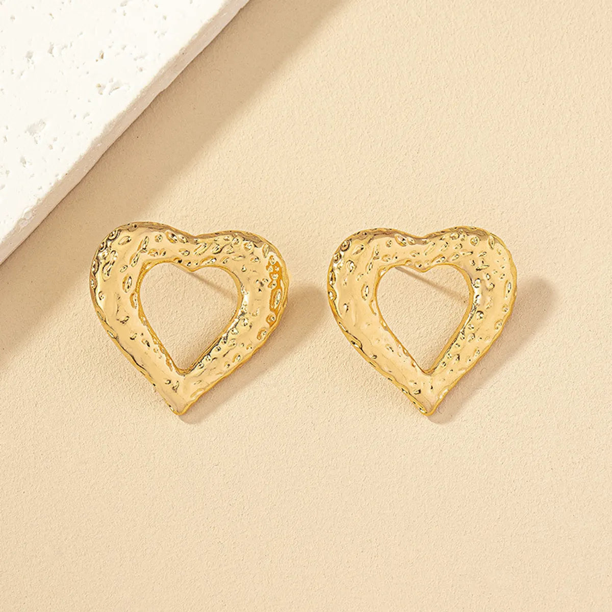 1 Pair Simple Style Heart Shape Plating Alloy Earrings