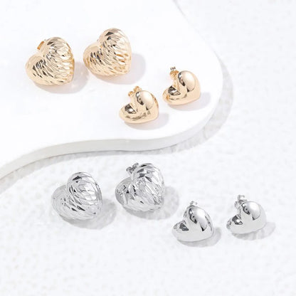 1 Pair Simple Style Heart Shape Plating Copper 18k Gold Plated White Gold Plated Ear Studs