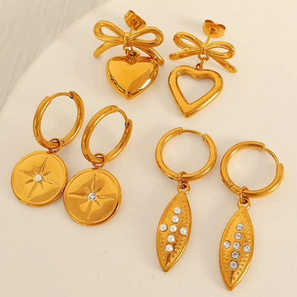 1 Pair Simple Style Heart Shape Plating Inlay Glass Bead Titanium Steel Rhinestones Glass Bead 18K Gold Plated Drop Earrings