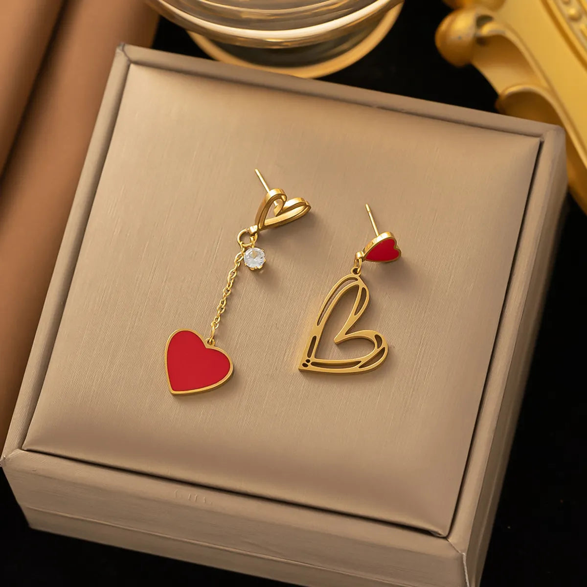 1 Pair Simple Style Heart Shape Plating 304 Stainless Steel Acrylic Artificial Rhinestones 18K Gold Plated Drop Earrings