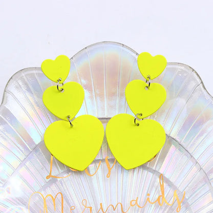 1 Pair Simple Style Heart Shape Spray Paint Alloy Drop Earrings