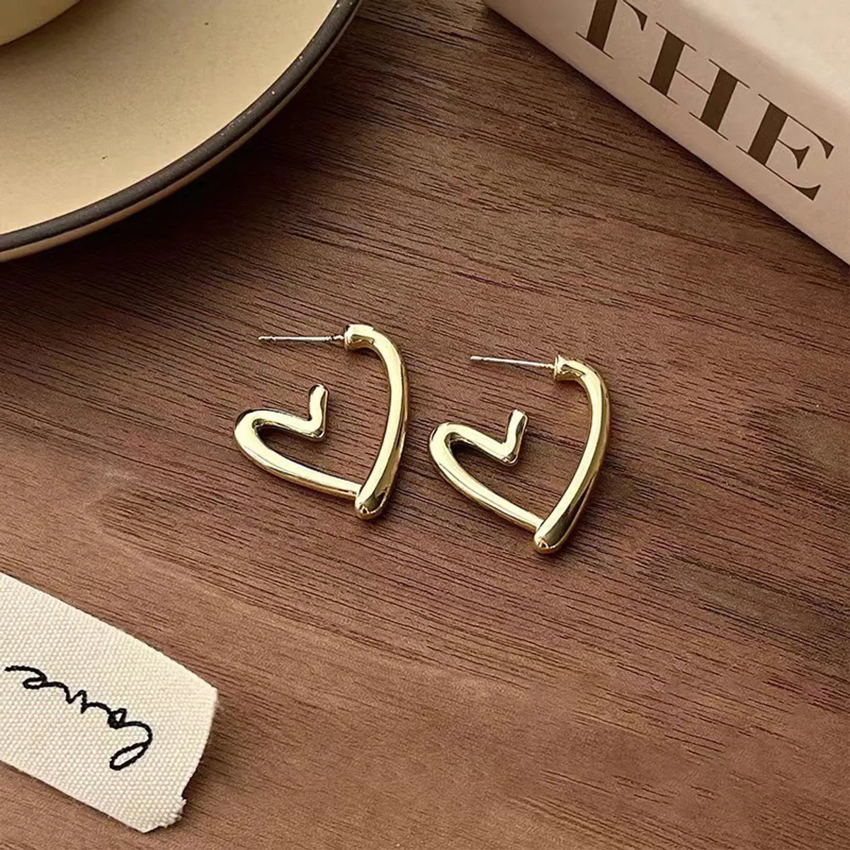 1 Pair Simple Style Heart Shape Stainless Steel Gold Plated Ear Studs