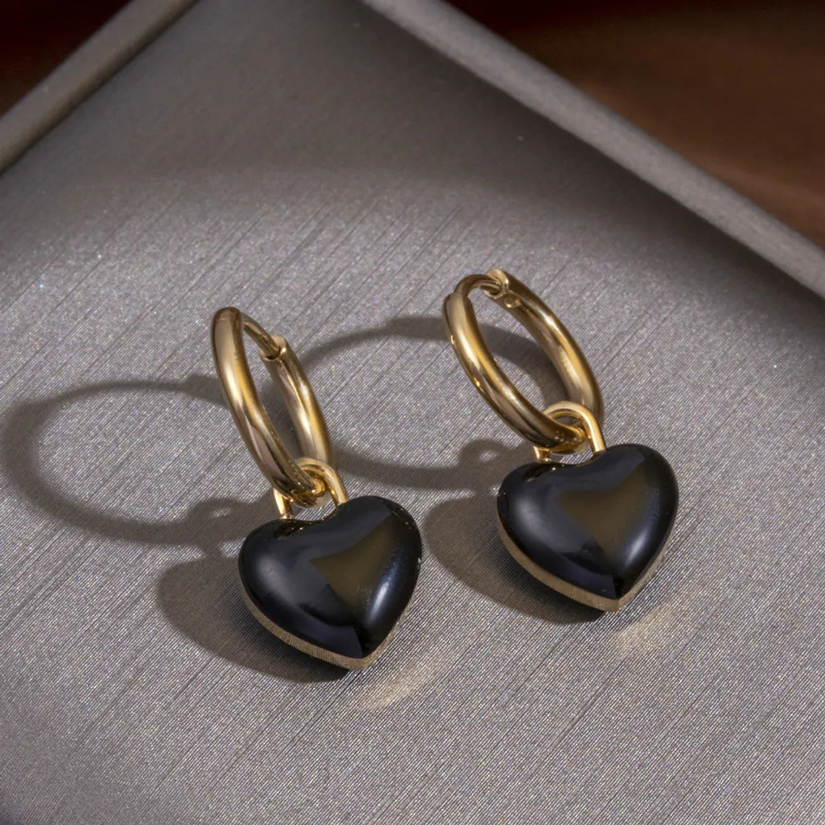 1 Pair Simple Style Heart Shape Titanium Steel Earrings