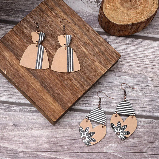 1 Pair Simple Style Heart Shape Wood Drop Earrings