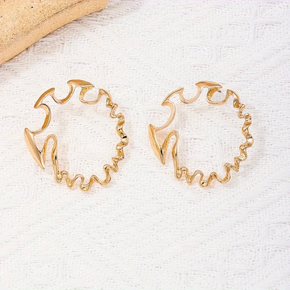 1 Pair Simple Style Irregular Alloy Ear Studs