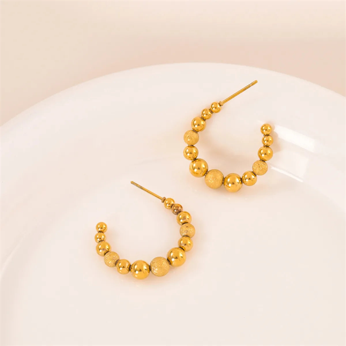 1 Pair Simple Style Irregular Round Plating Stainless Steel 18k Gold Plated Ear Studs