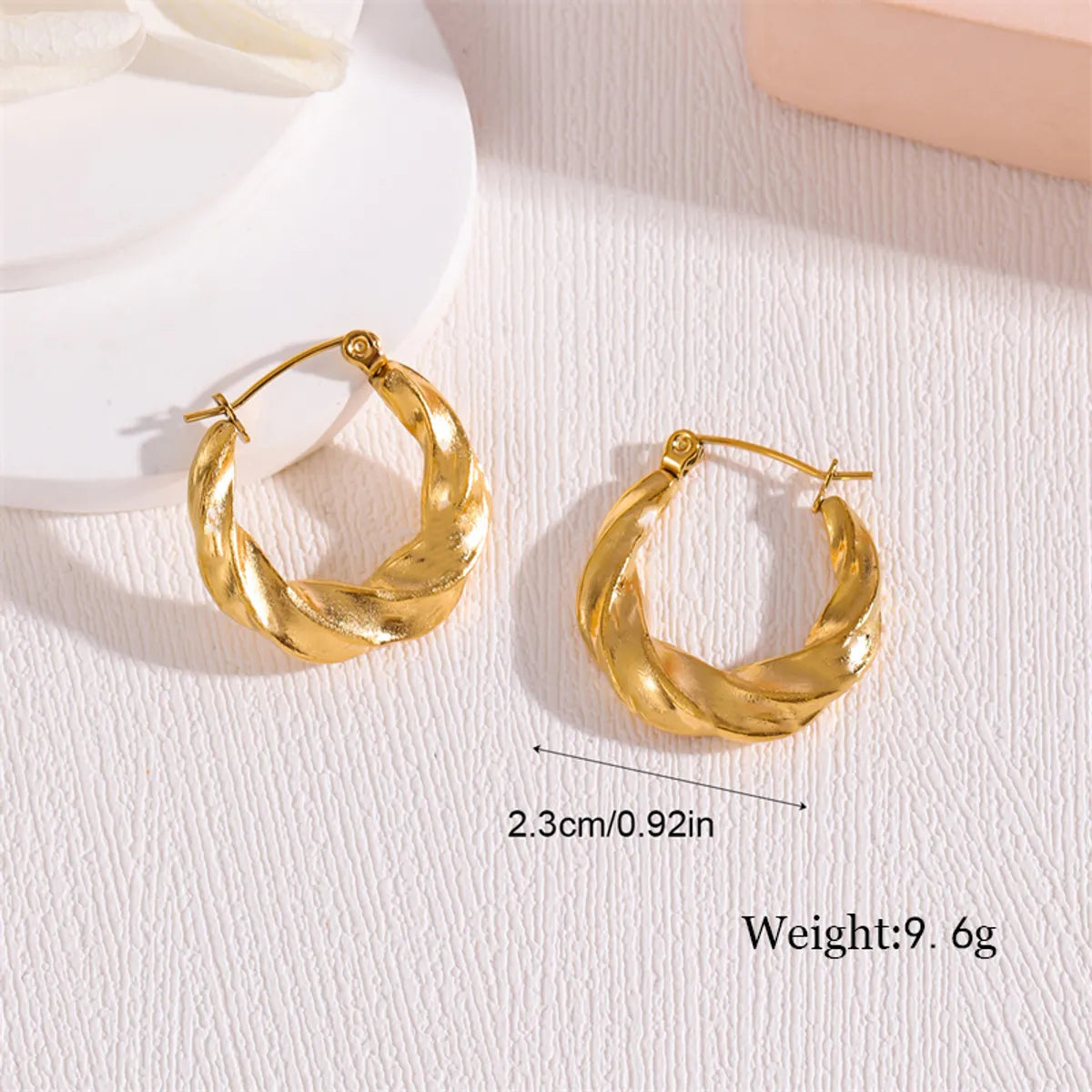 1 Pair Simple Style Irregular Round Twist Plating Stainless Steel 18k Gold Plated Earrings