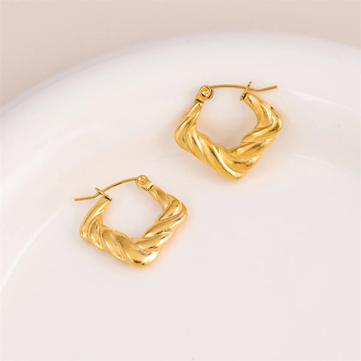 1 Pair Simple Style Irregular Square Twist Plating Stainless Steel 18k Gold Plated Earrings