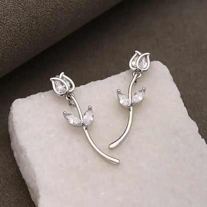 1 Pair Simple Style Leaf Flower Inlay Copper Zircon Ear Studs