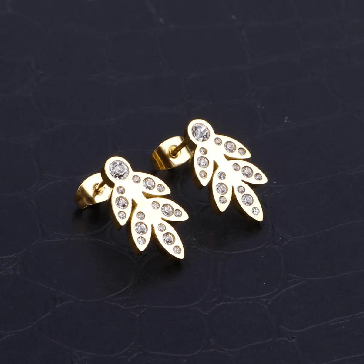 1 Pair Simple Style Leaf Inlay Stainless Steel Zircon Ear Studs