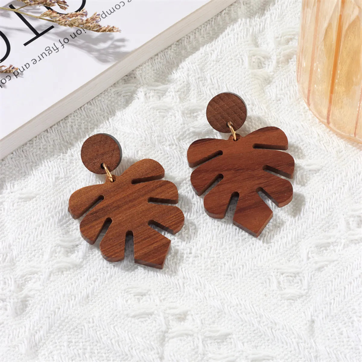 1 Pair Simple Style Leaf Patchwork Wood Drop Earrings