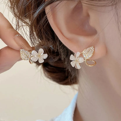 1 Pair Simple Style Leaves Flower Inlay Alloy Rhinestones Gold Plated Drop Earrings