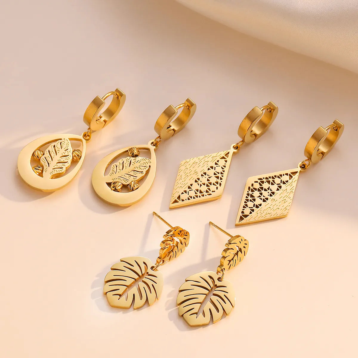 1 Pair Simple Style Leaves Plating Titanium Steel 18k Gold Plated Drop Earrings