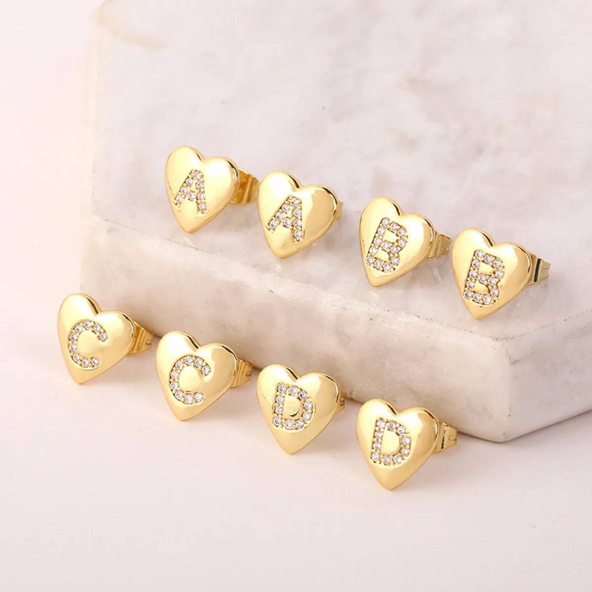 1 Pair Simple Style Letter Heart Shape Inlay Copper Rhinestones 18K Gold Plated White Gold Plated Ear Studs