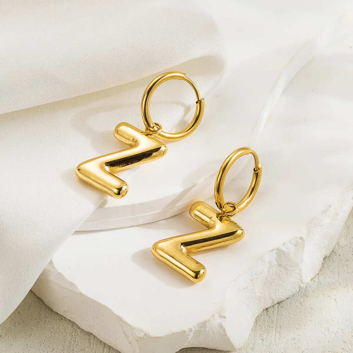 1 Pair Simple Style Letter Plating Pleated 304 Stainless Steel 18K Gold Plated Drop Earrings