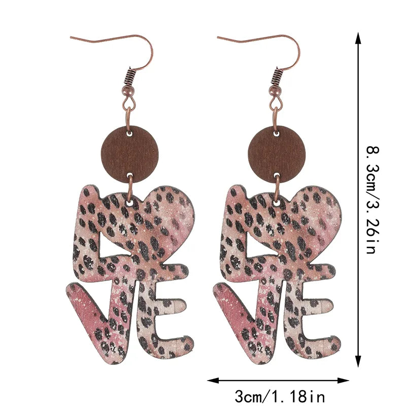 1 Pair Simple Style Love Hollow Out Wood Drop Earrings