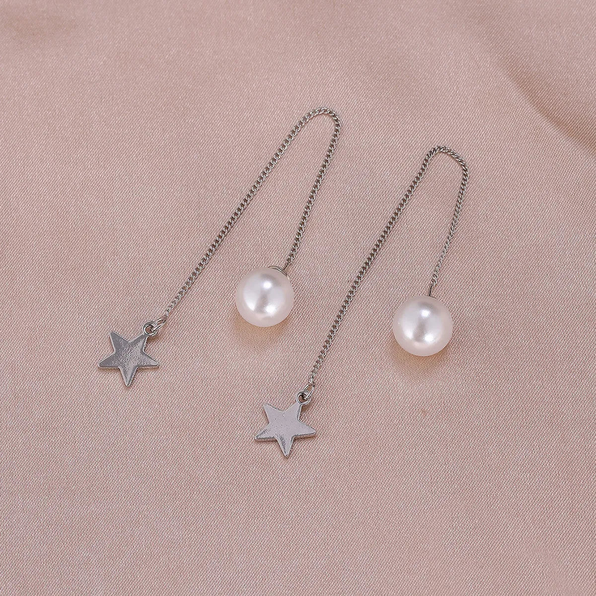 1 Pair Simple Style Moon Alloy Plating Inlay Artificial Pearls Rhinestones Women'S Drop Earrings